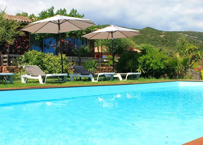 فندق D'hotes Caseddu Di Poggiale 3*